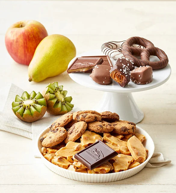 Panier-cadeau de fruits et de bonbons « Joyeux anniversaire » 