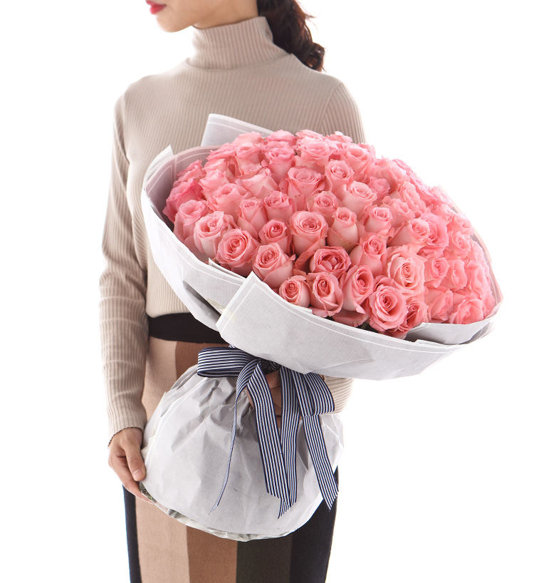 Romance éternelle/108 roses roses