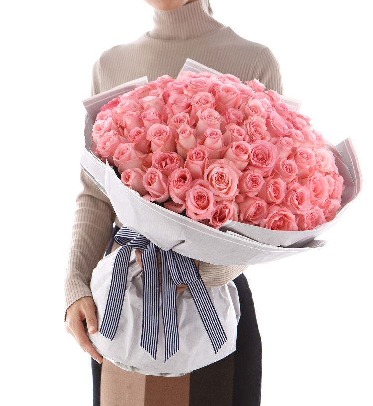 Romance éternelle/108 roses roses