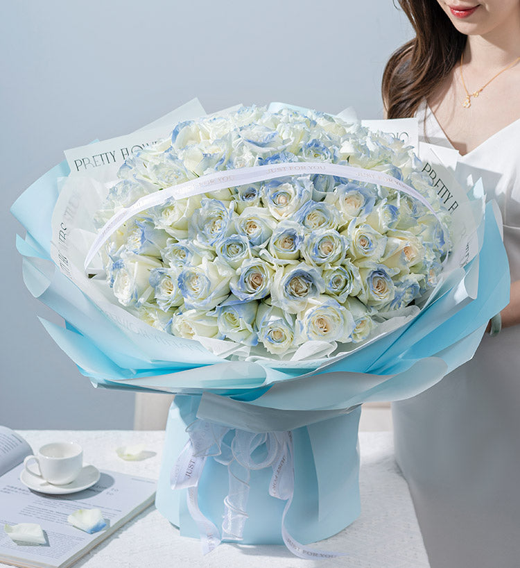 Mer étoilée/99 roses bleues de glace brisée