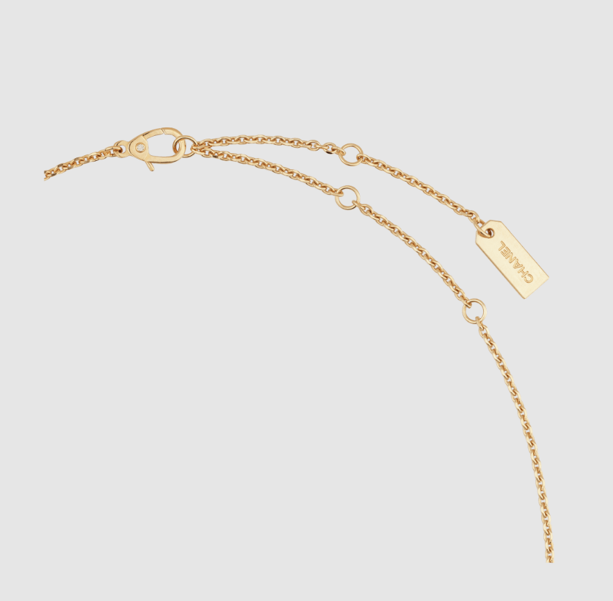 CHANEL Eternal N°5 necklace