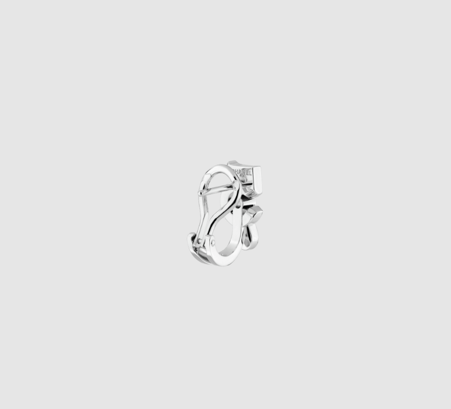 CHANEL Eternal N°5 single earring