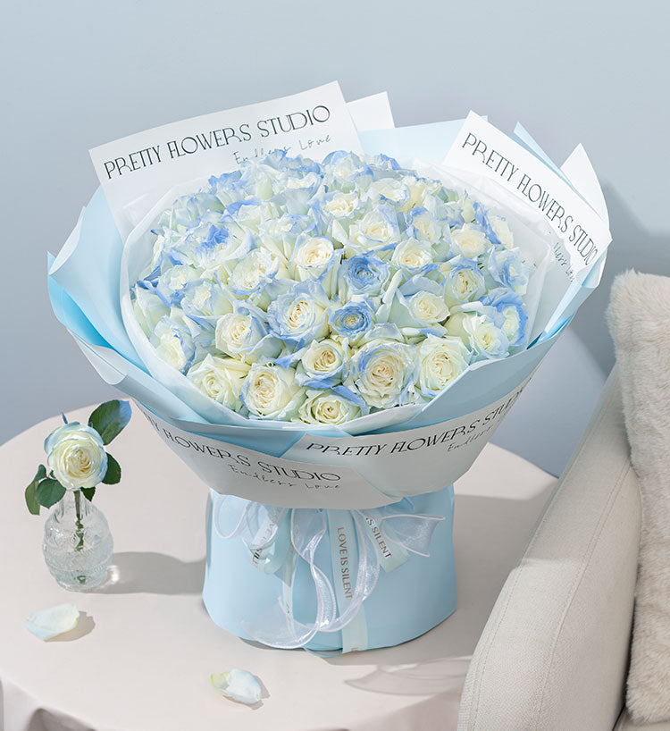 Mer étoilée/52 roses bleues glacées concassées