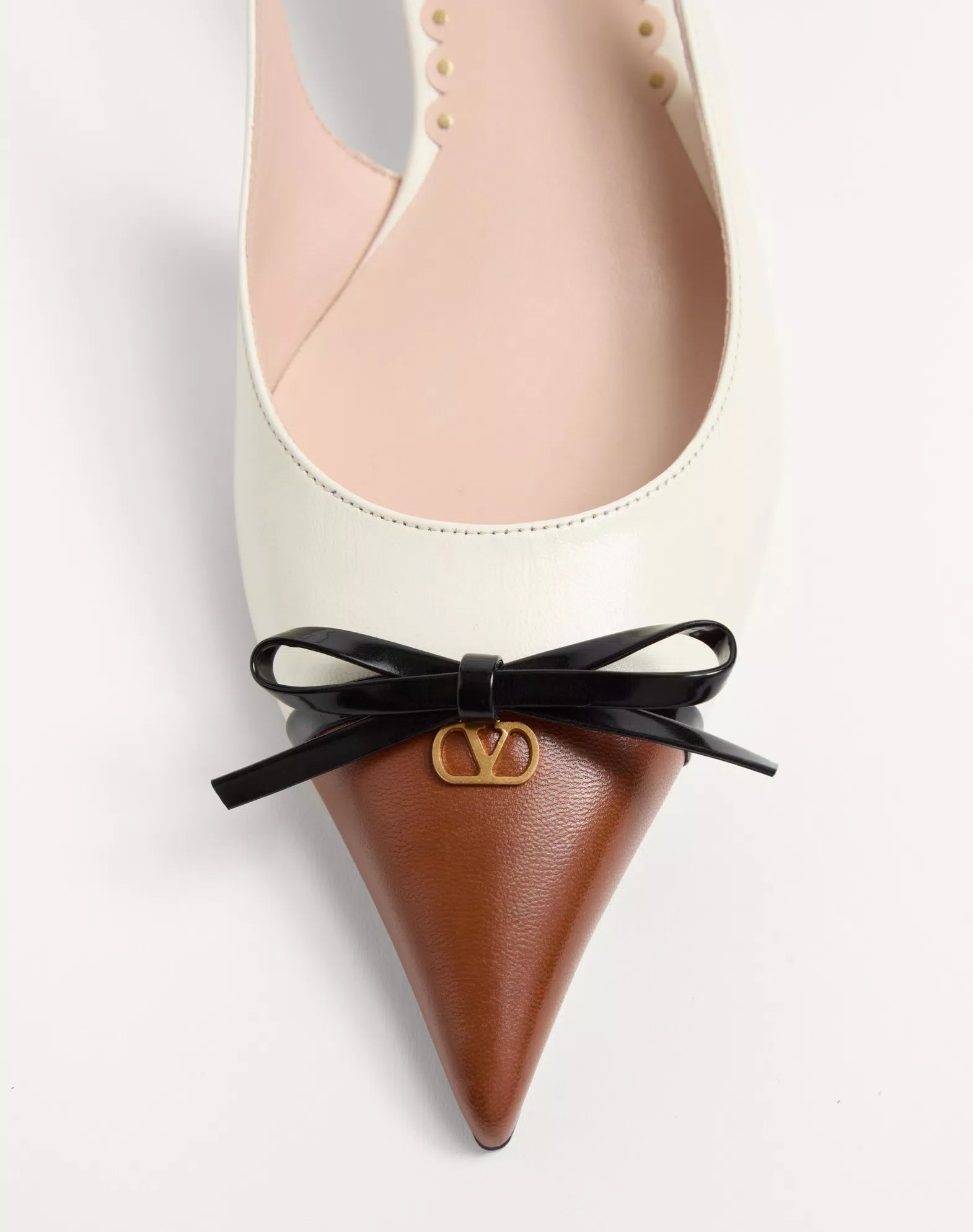 Valentino Bepointy Slingback Pumps In Kidskin 45Mm