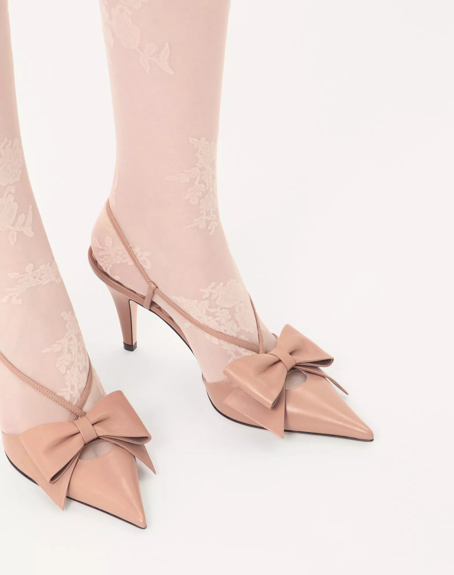 Valentino Bowow Slingback Pumps In Kidskin 85mm