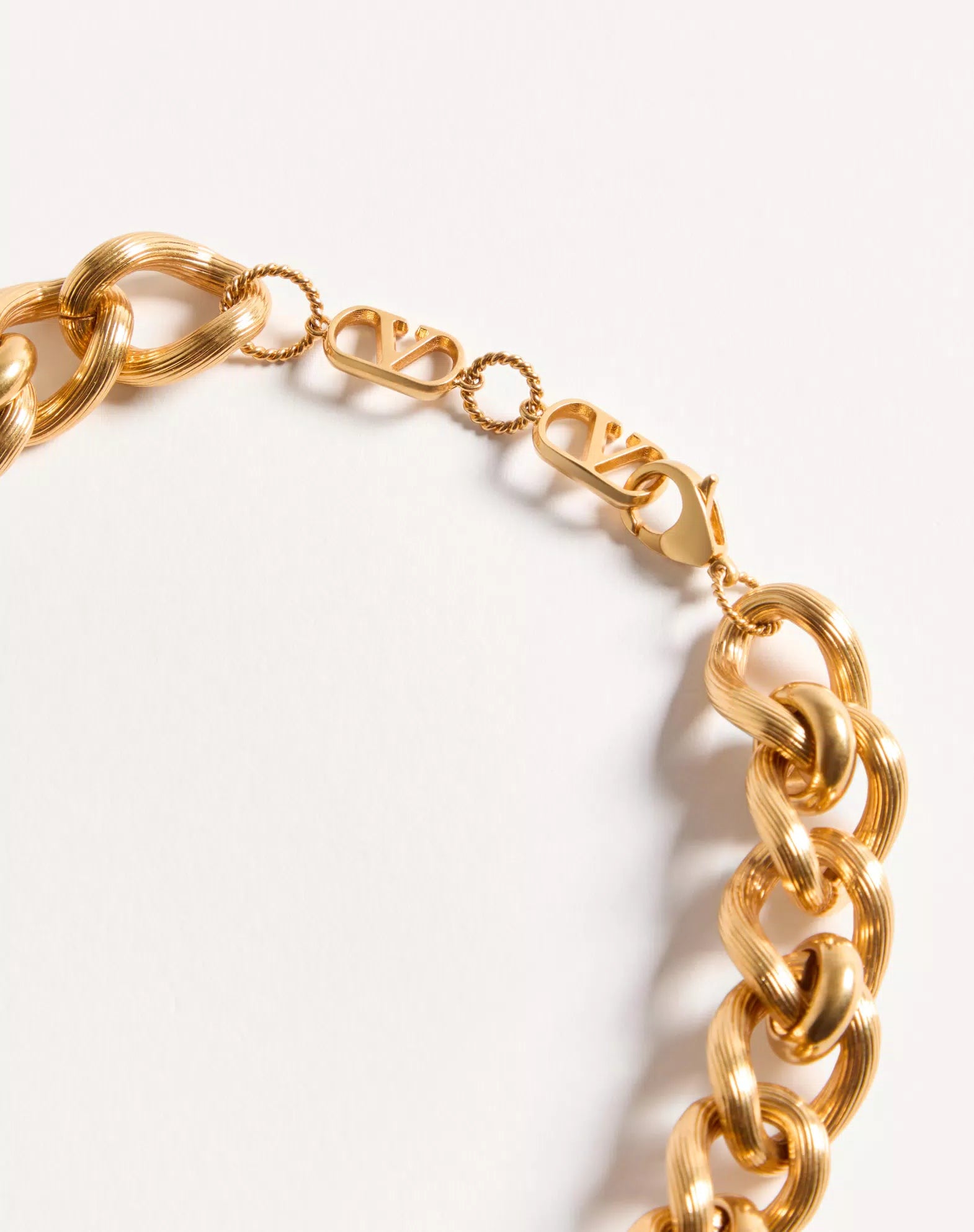 Coeur Royal Necklace In Metal, Enamel And Swarovski® Crystals
