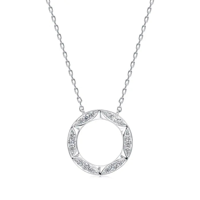 Collier en or blanc 18 carats et diamants « Timeless » de Chowsangsang