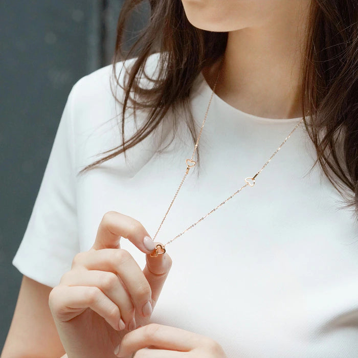 Collier en or rose 18 carats Chowsangsang