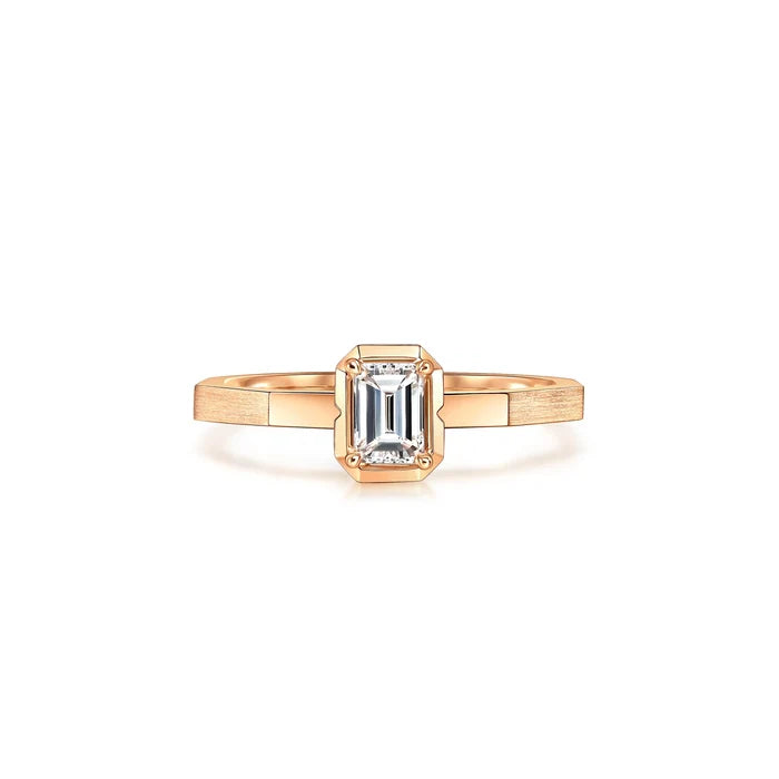 chowsangsang 'M' 18K Rose Gold Diamond Ring