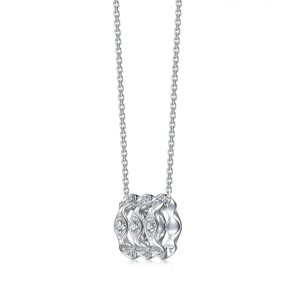Collier en or blanc 18 carats et diamants Chowsangsang