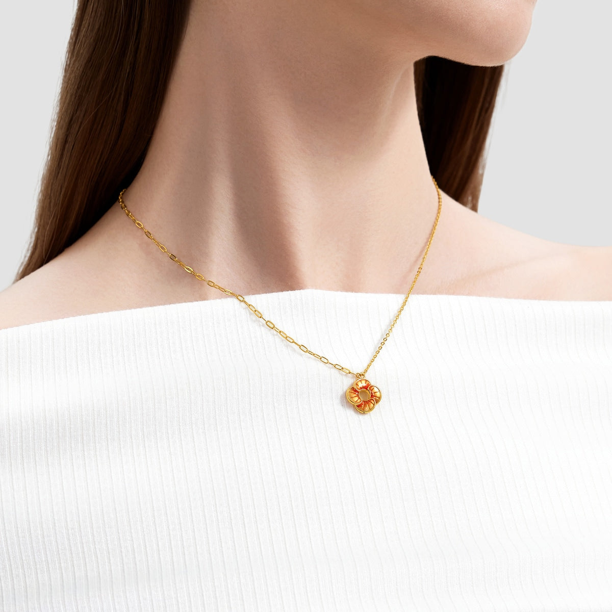 Collier en or 999 « Taffy » de Chowsangsang