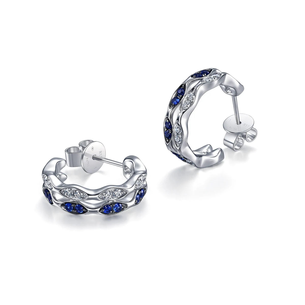 Boucles d'oreilles Chowsangsang en or blanc et noir 18 carats avec saphir