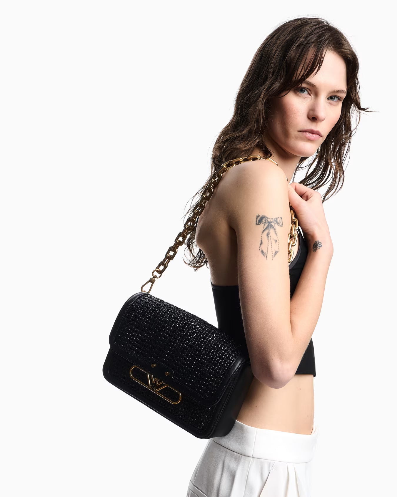 Sac bandoulière ARMANI entrelacé avec logo aigle en métal 