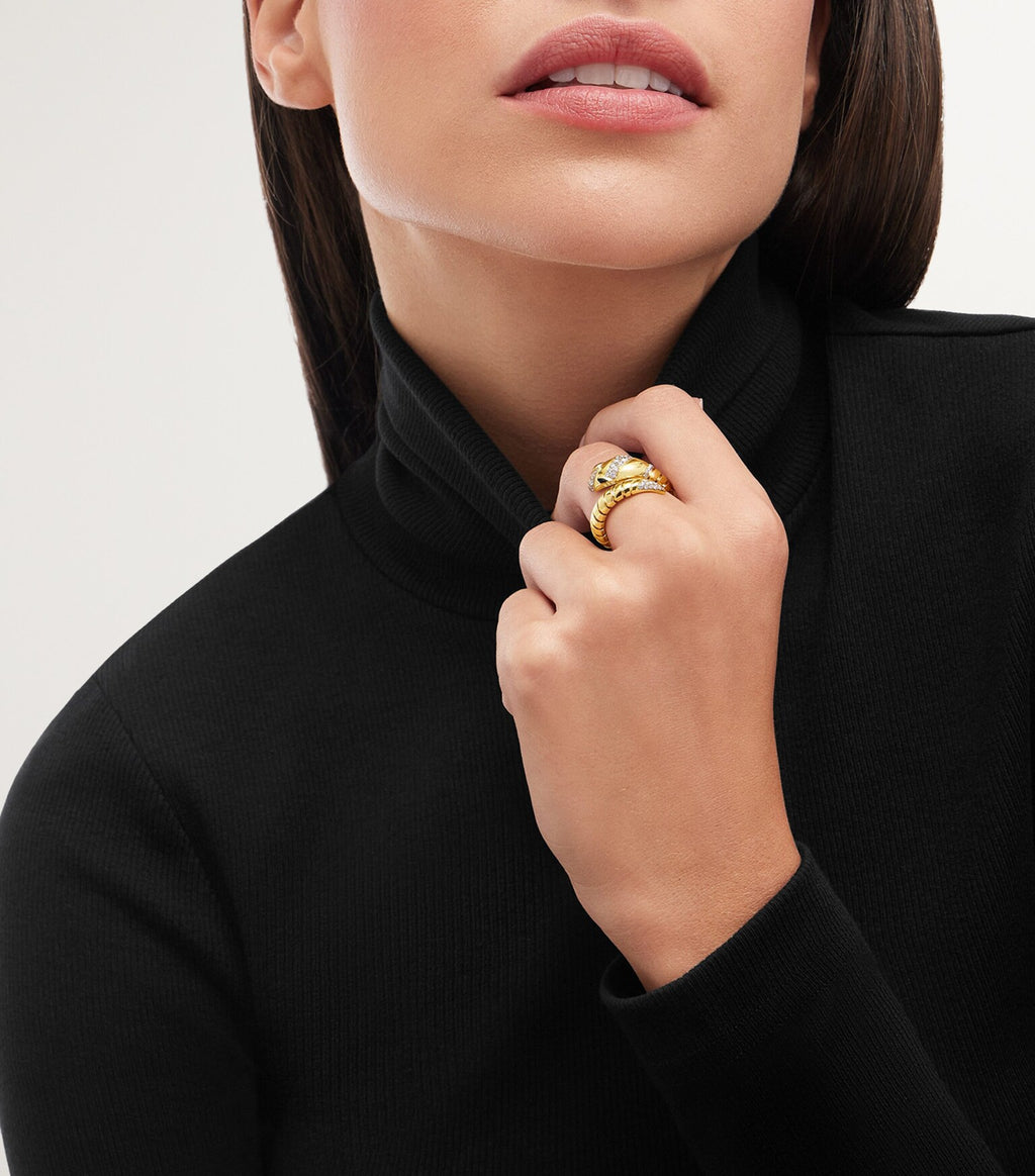 Bague Serpenti BVLGARI en or jaune et diamants