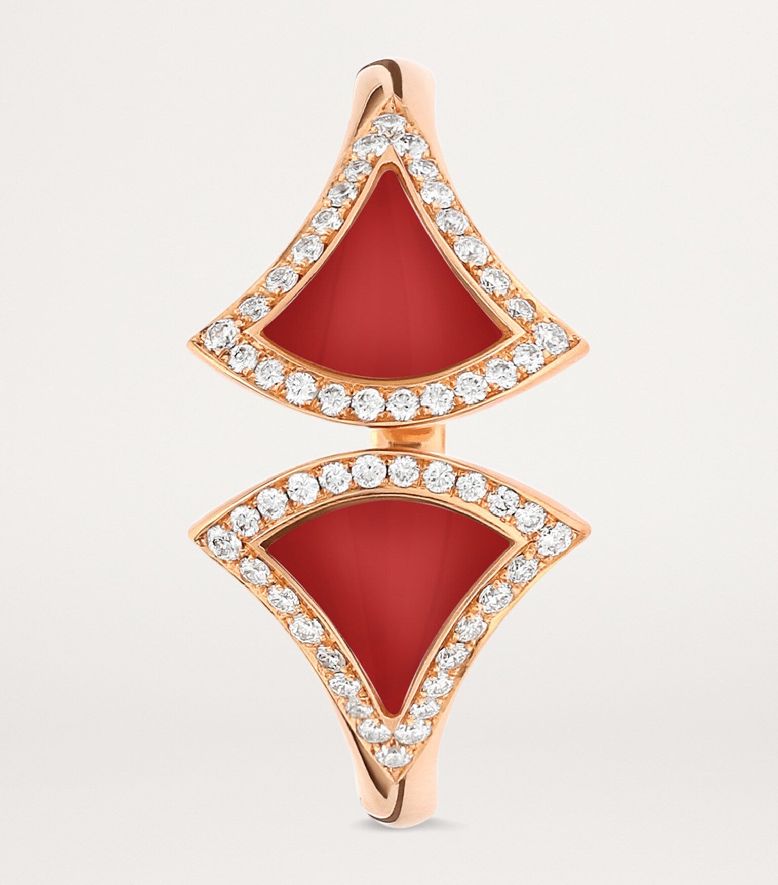 Bague BVLGARI Divas' Dream en or rose, diamants et cornaline