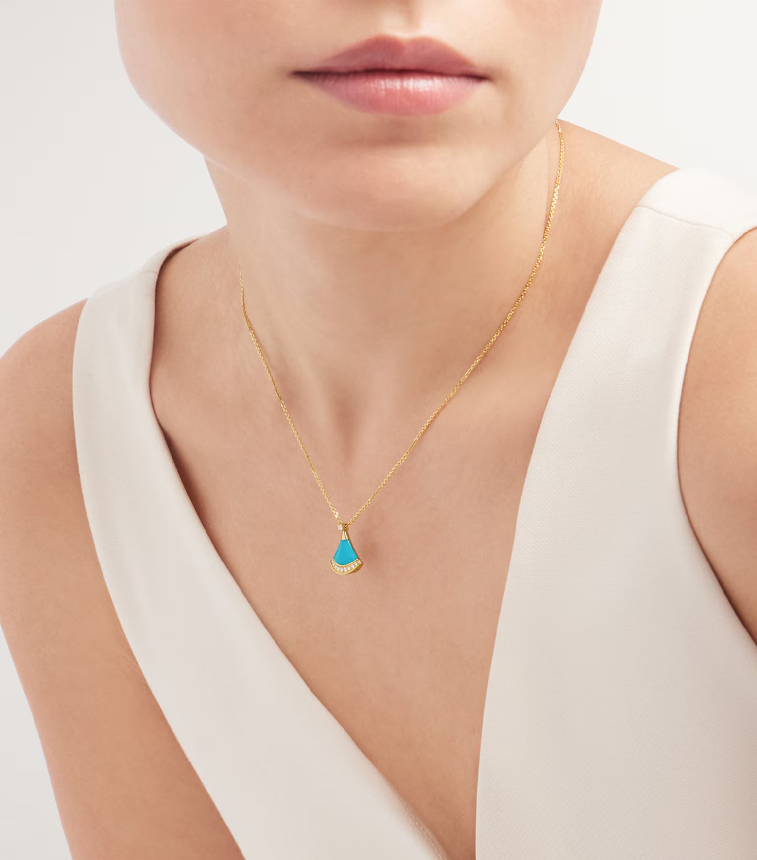 Collier BVLGARI Divas' Dream en or rose, diamants et turquoise