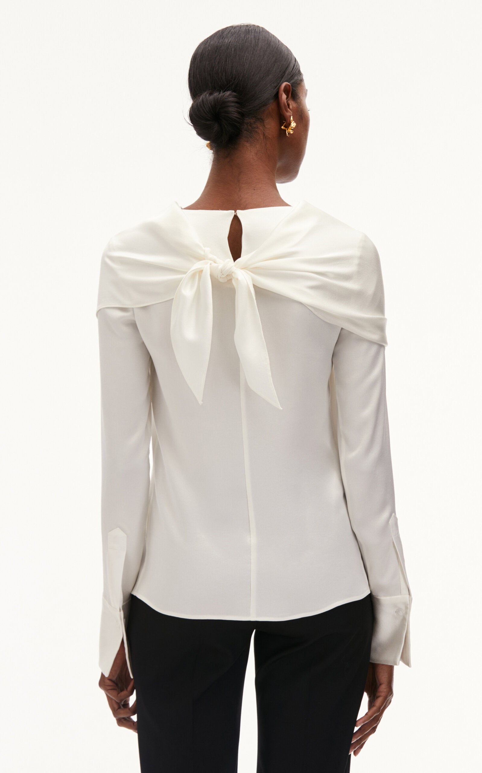 Oscar de la Renta Long Sleeve Jewel Button Detail Silk Satin Blouse