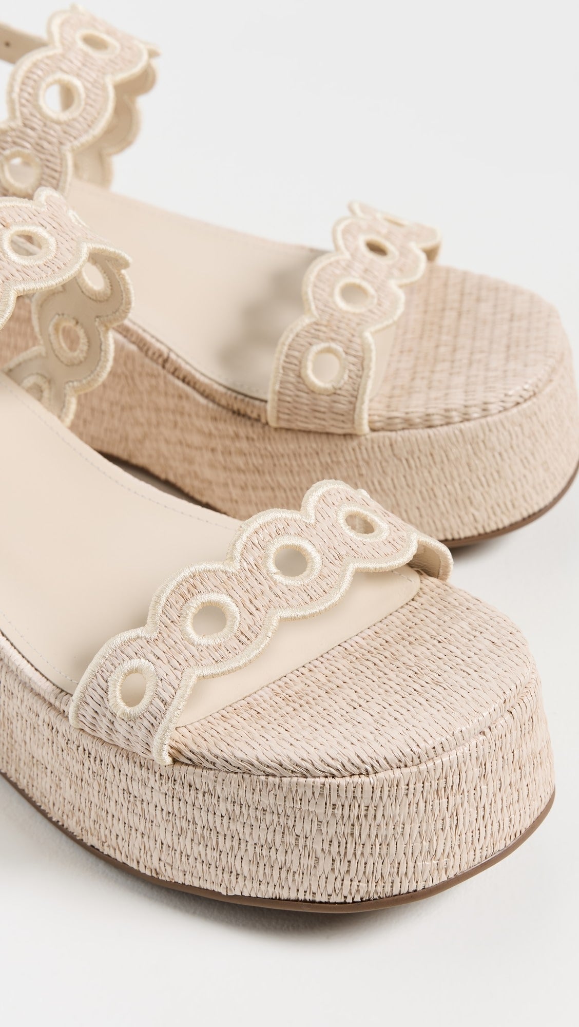 Larroudé Florence Broderie Flatforms Florence Broderie Flatforms