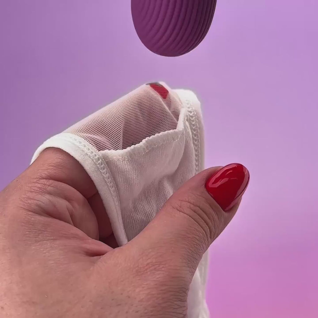 Vibromasseur culotte contrôlé par l'application Flirt