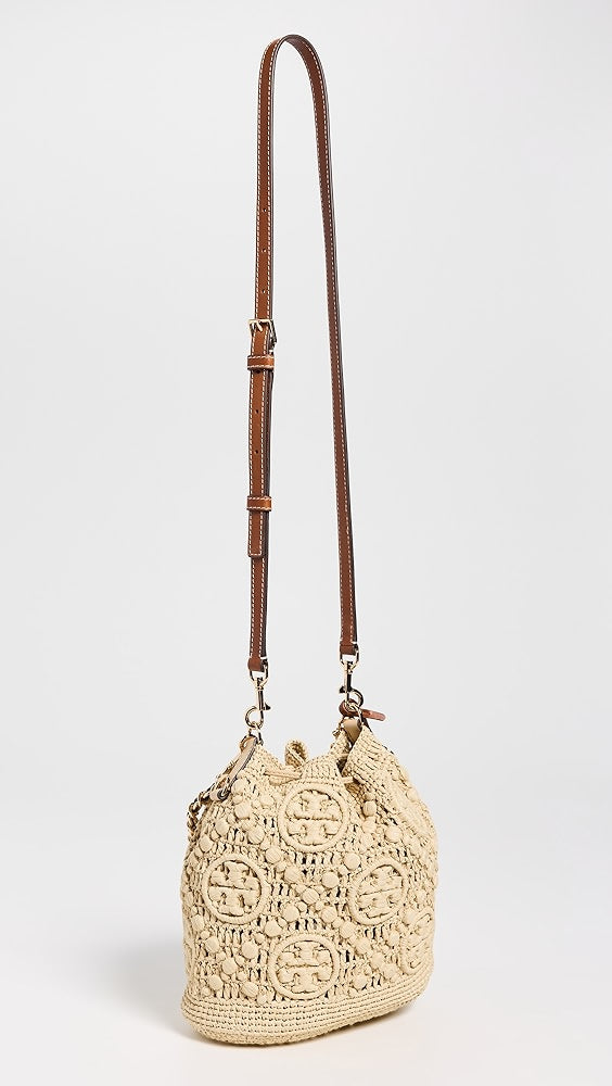 Sac seau en raphia monogramme T de Tory Burch 